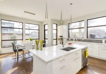 Contemporary Home Private Balancing Openness